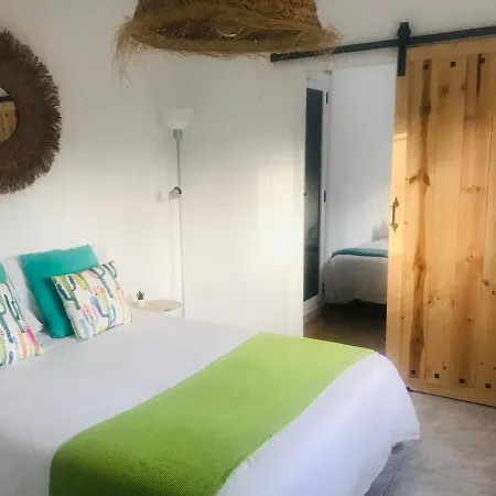 Luna De Lobos * كوراليهو